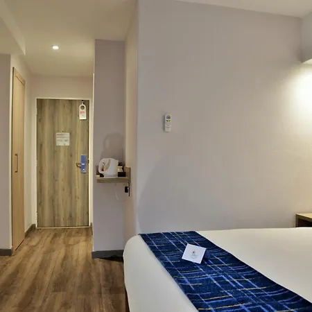 Town Lodge Menlo Park Pretoria Room photo
